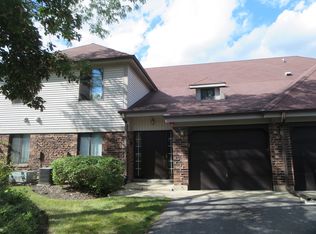 810 Waterview Cir APT 1, Vernon Hills, IL