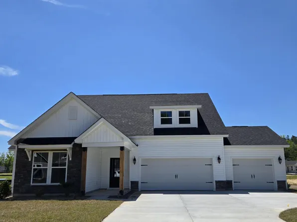 103 Augusta Pass Dr, Ridgeville, SC 29472