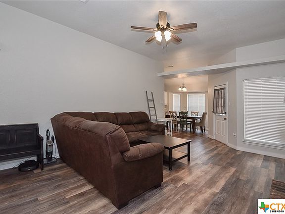 5th image of 202 Appaloosa Dr
