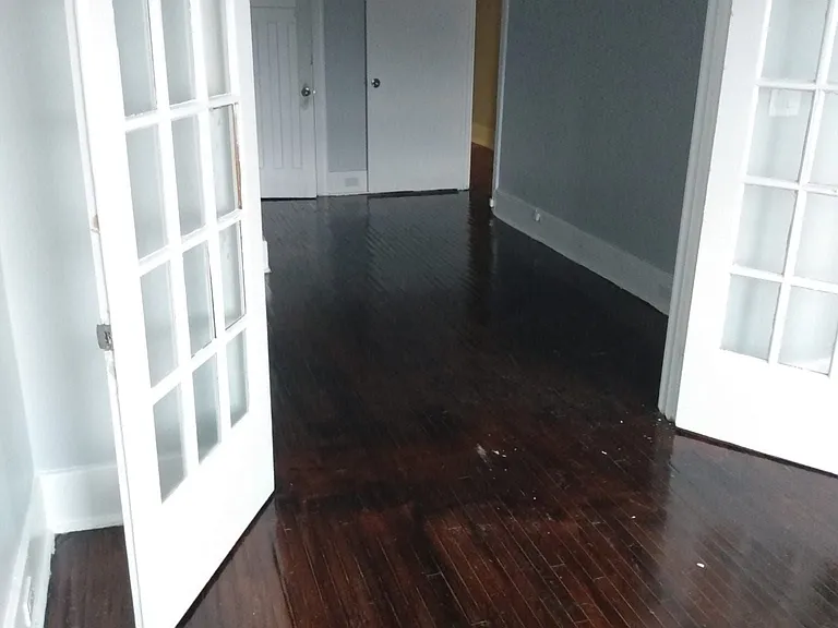 89 King St W — Photo 6