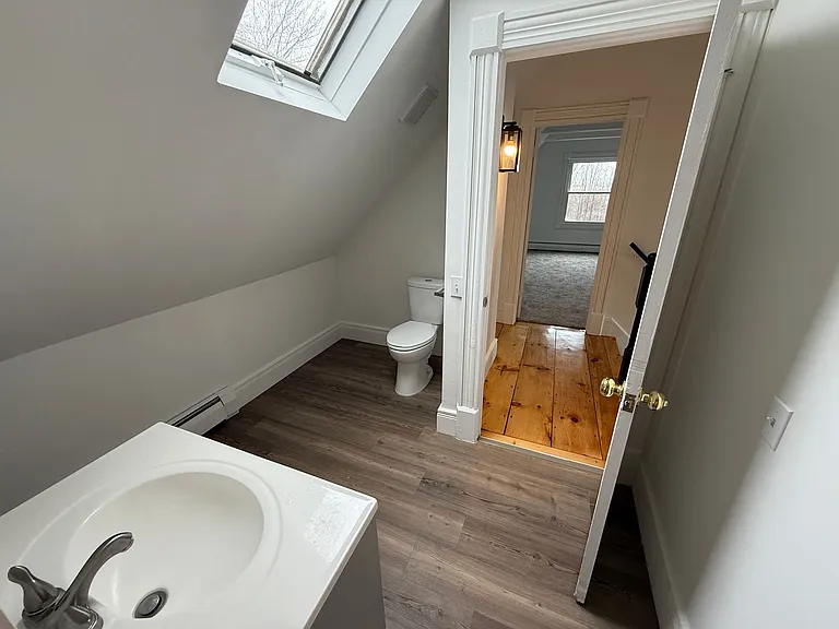 17 N Maple St — Photo 33