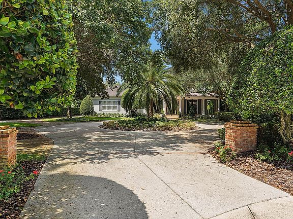 4th image of 1610 Laken Cove Ln