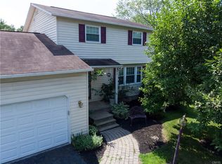 109 Weaverdale Ln, Minoa, NY 13116