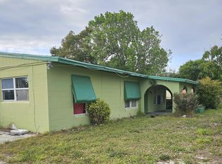 2443 2nd Ct SE, Vero Beach, FL 32962