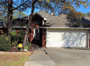 1617 Morrison Dr, Fort Worth, TX 76112