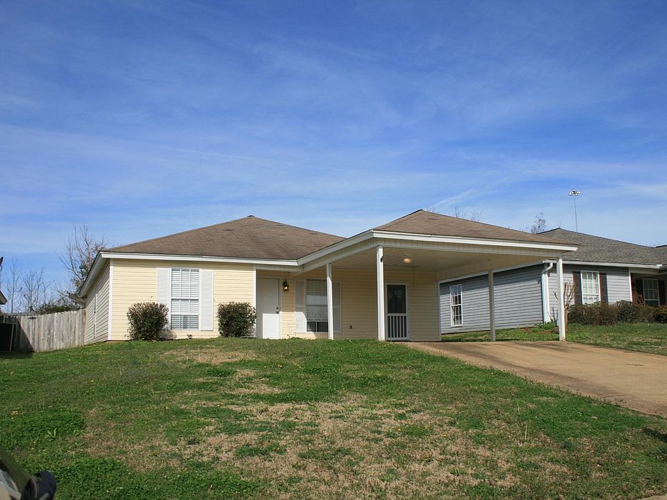 1st image of 125 Tomlinson Dr