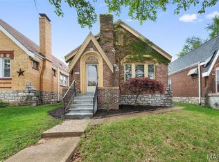 5648 Pernod Ave, Saint Louis, MO