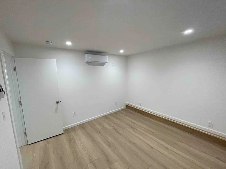 180 E Hedding St #2 — Photo 17