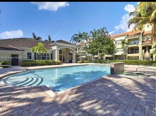 5880 W Sample Rd, Coral Springs, FL 33067