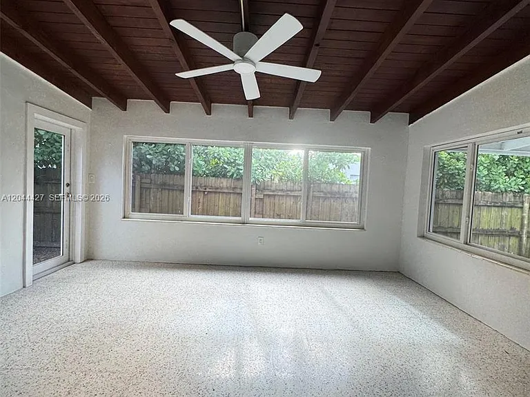 4700 SW 7th St — Photo 7
