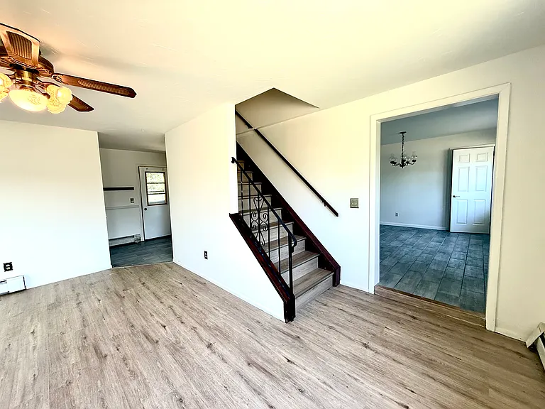 227 Teal Rd — Photo 10