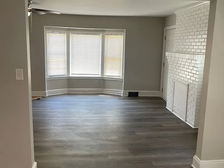 3438 Harmon Rd — Photo 3