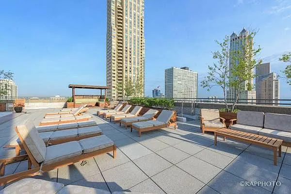 777 N Michigan Ave #1704 — Photo 28
