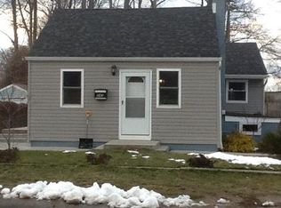 242 Greenwood Dr, Keyport, NJ 07735