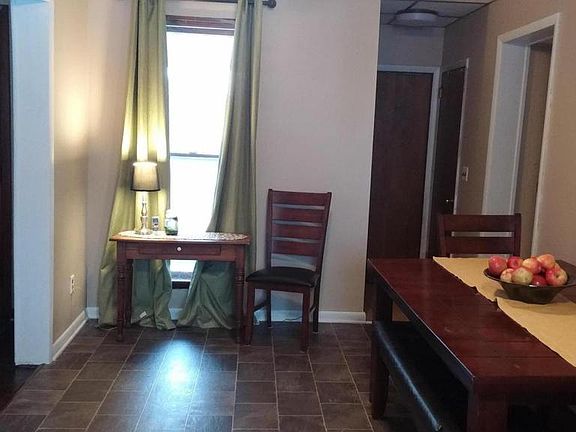 5th image of 88 Eastmanville St
