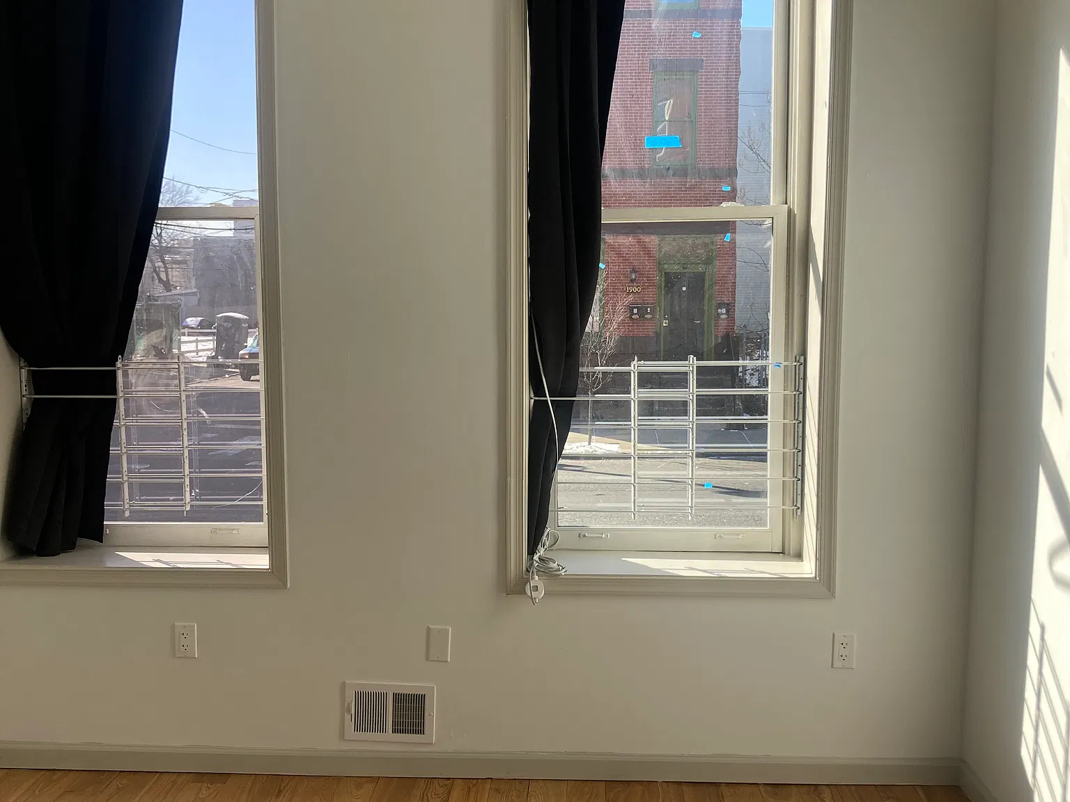 3 bed, $1,525 — Photo 4