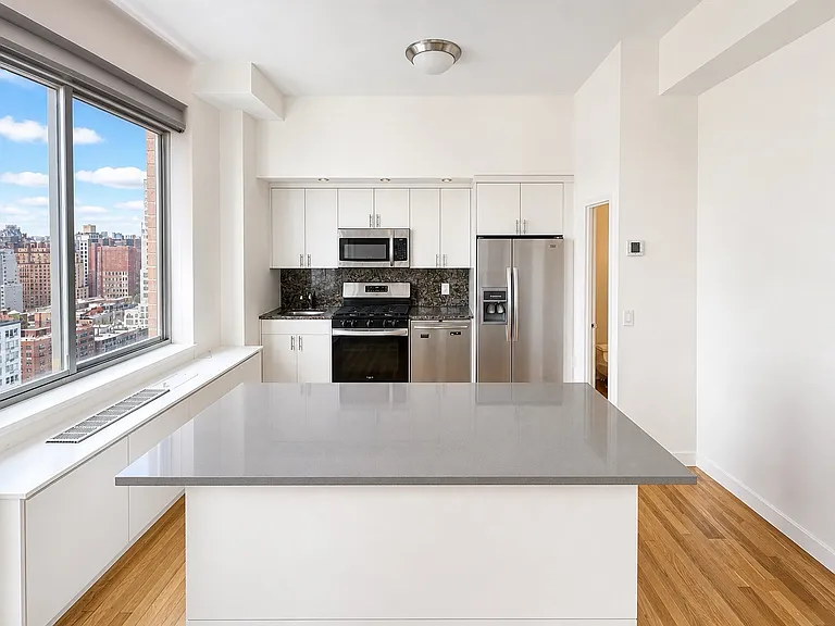 343 E 74th St #34PHD — Photo 12