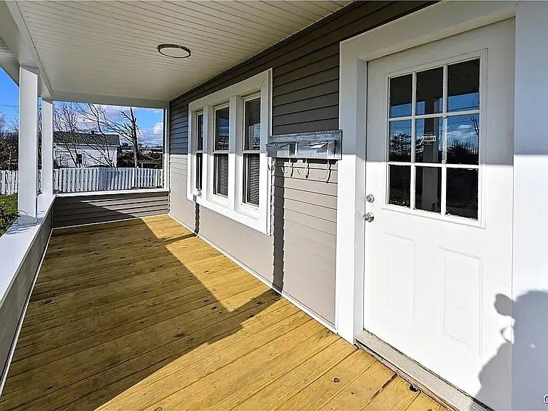 1 bed, $900 — Photo 2