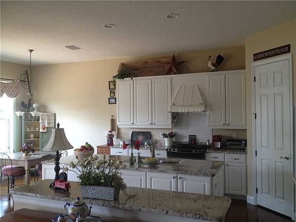 5th image of 219 Lori Ct