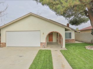 7825 Railroad Ave, Riverside, CA 92504