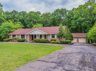 201 Airport Rd, Waverly, TN 37185