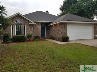 402 Charlotte Dr, Bloomingdale, GA 31302
