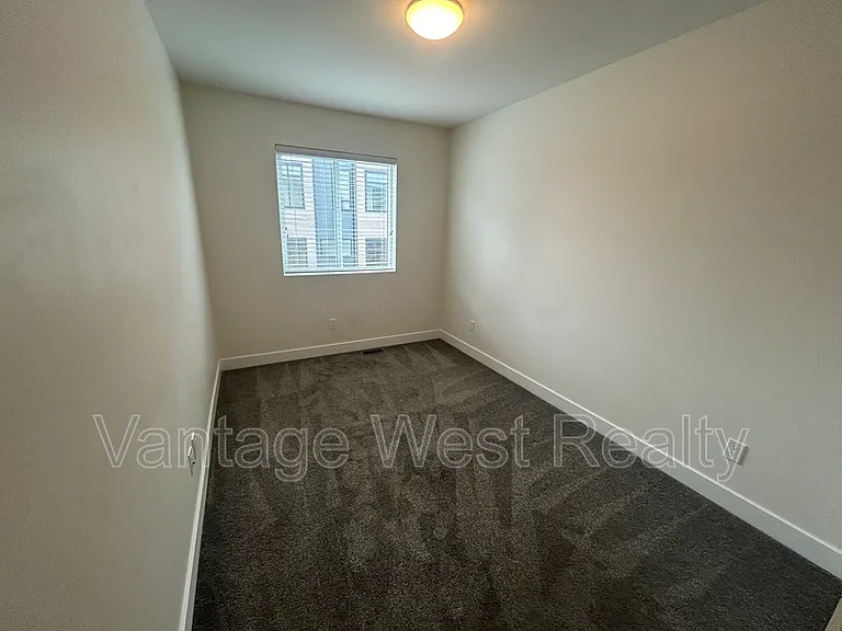 1297 Findlay Rd #14 — Photo 12