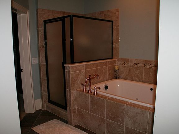 In-law Suite Bath