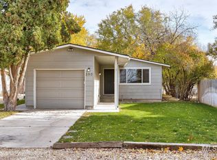 390 N Cleveland Ave, Kuna, ID 83634