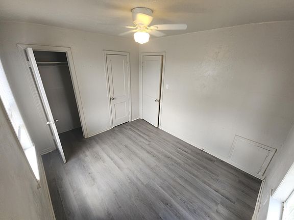 5th image of 4216 NE 11th Ave APT B