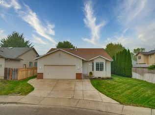 2833 Bogie Ct, Woodburn, OR 97071