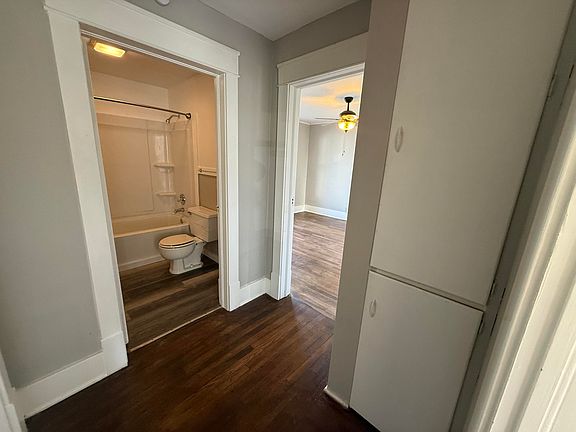 5th image of 717 N Jefferson Ave