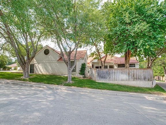 5th image of 1400 Sagewood Dr