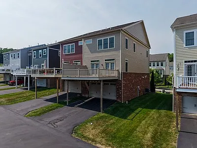 517 Tuscarora Rd — Photo 3