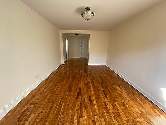 4th image of 82-24 135th St APT 6