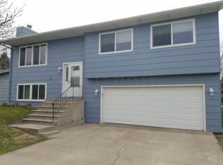 2907 17th Ave S, Moorhead, MN