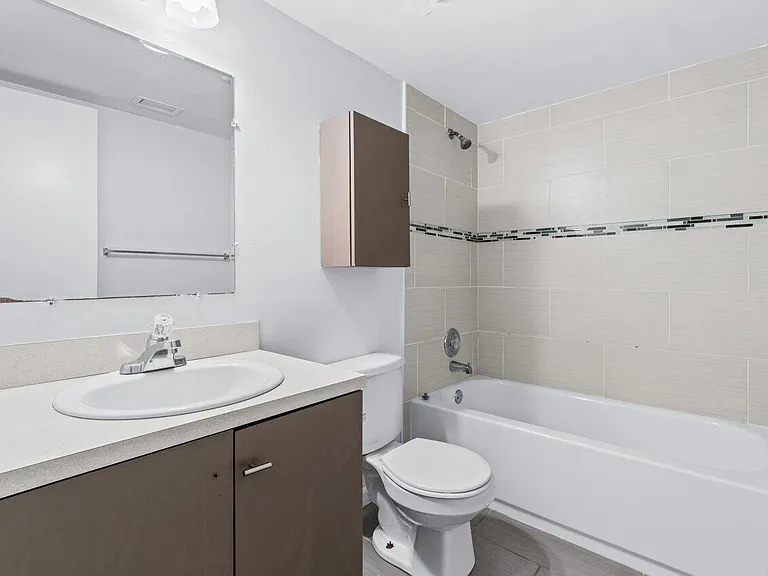1837 NW 94th Ave — Photo 10