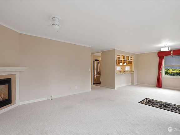 5th image of 26792 Edgewater Boulevard NW