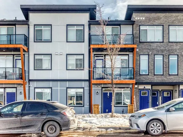 4697 N Seton Dr SE, Calgary, AB T3M 2N9