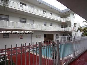 5th image of 12890 NE 8th Ave APT 102