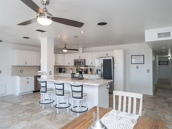 2nd image of 3329 Saddleback Dr