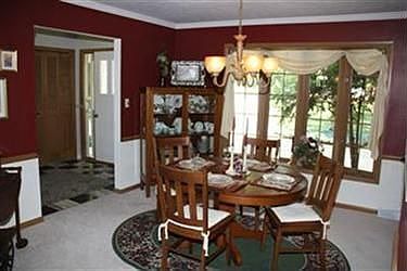 5th image of 8754 Holly Springs Trl