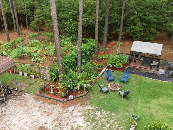 5th image of 1634 Huttos Chapel Rd