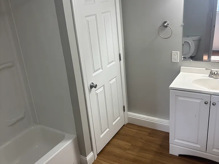 1346 Newport Ave #D-9 — Photo 5