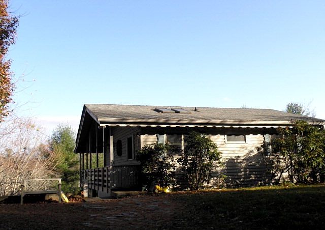 1st image of 272 Dogwood Dr