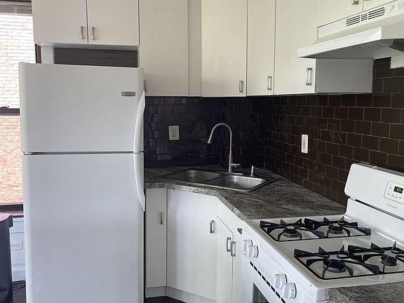 5th image of 5129 S Drexel Ave #3