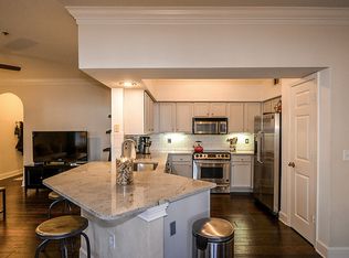 3777 Peachtree Rd NE APT 611, Atlanta, GA 30326