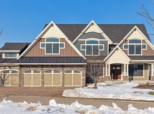 58 Monarch Way, North Oaks, MN 55127