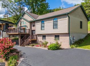 592 Marsh Hill Rd, Mchenry, MD 21541