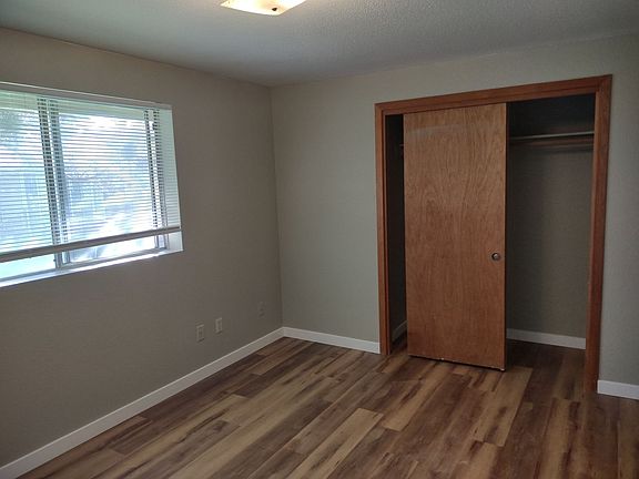5th image of 2111 NW Hill St #2127